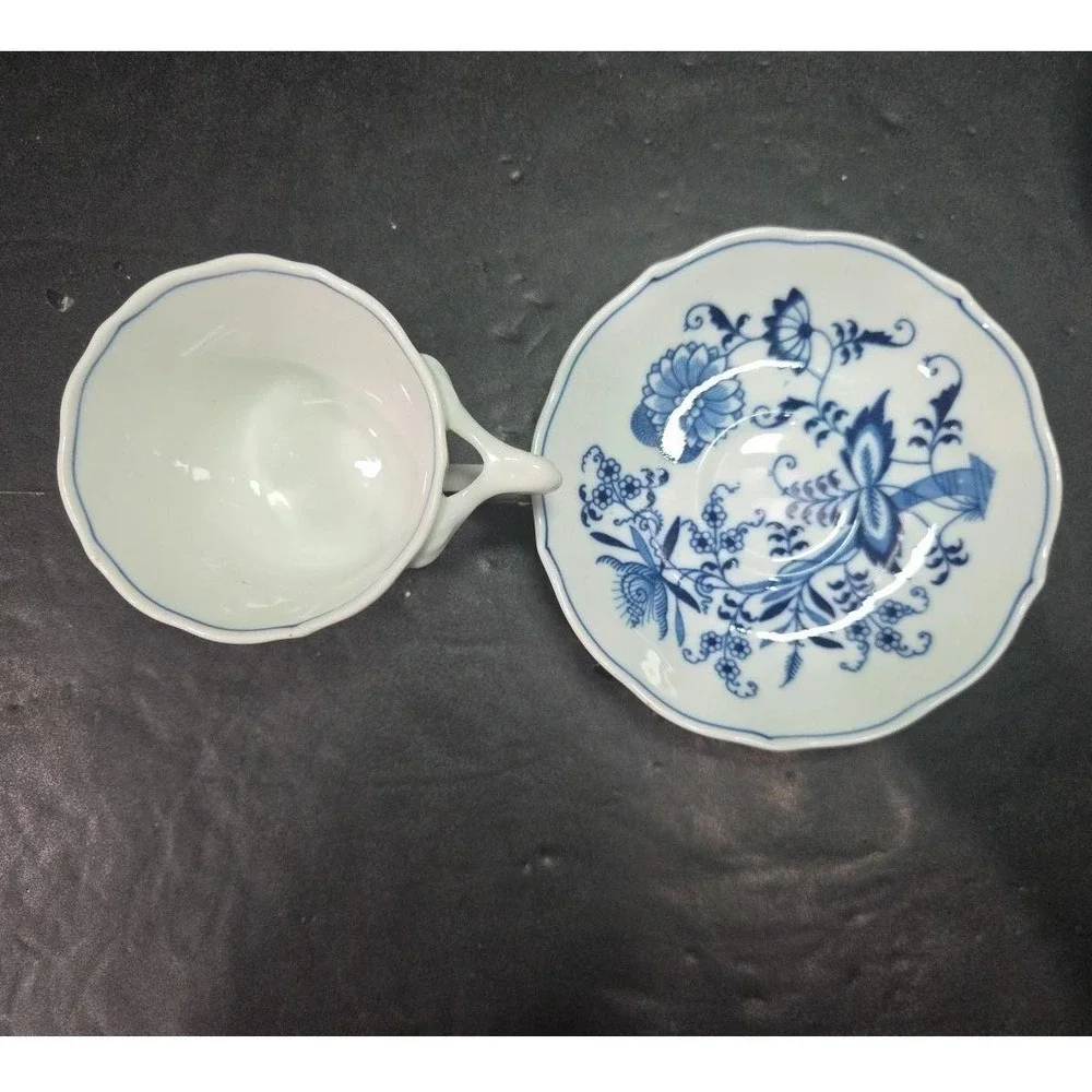 Blue Danube Onion Tea Cups & Saucers, Set of 4, Original Ribbon Banner Backstamp